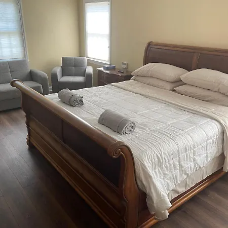 5Town Guest House